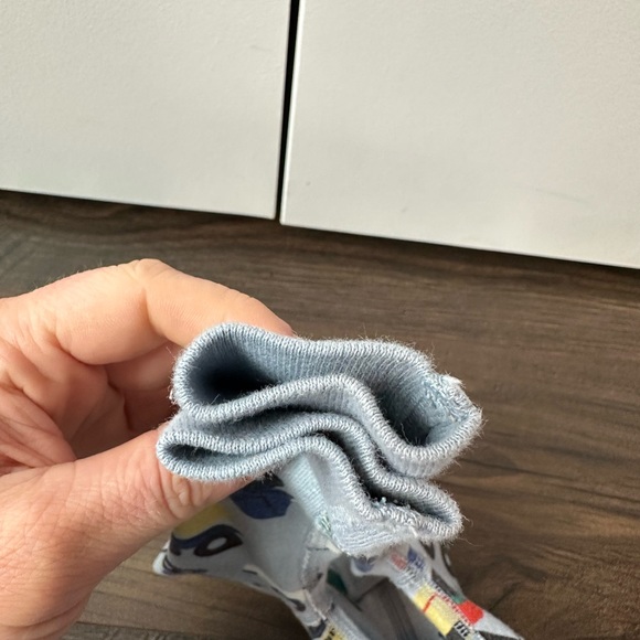 Hanna Andersson Trucks and Tractors Footed Zippy (Size 6-12 Months) - Picture 4 of 5